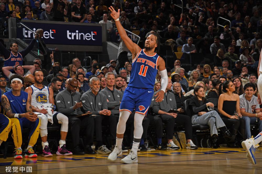 一位前球队 一位前球队