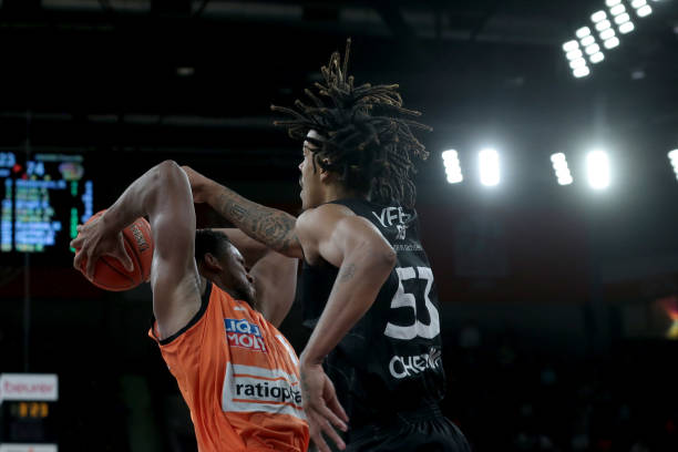 多赞助商和 多赞助商和