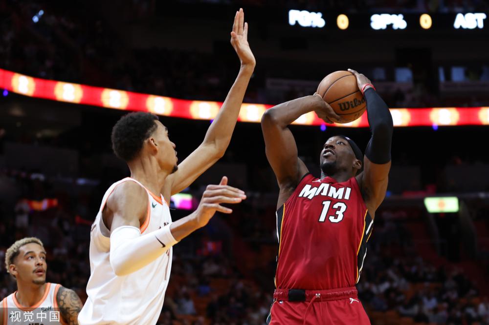 们在篮球中 们在篮球中